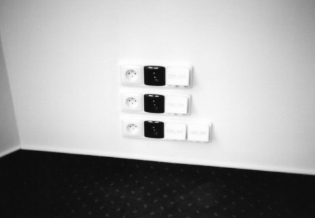 img027.jpg